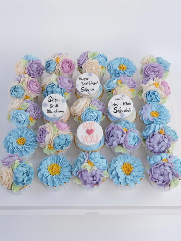 Cupcakes Butter flowers 03