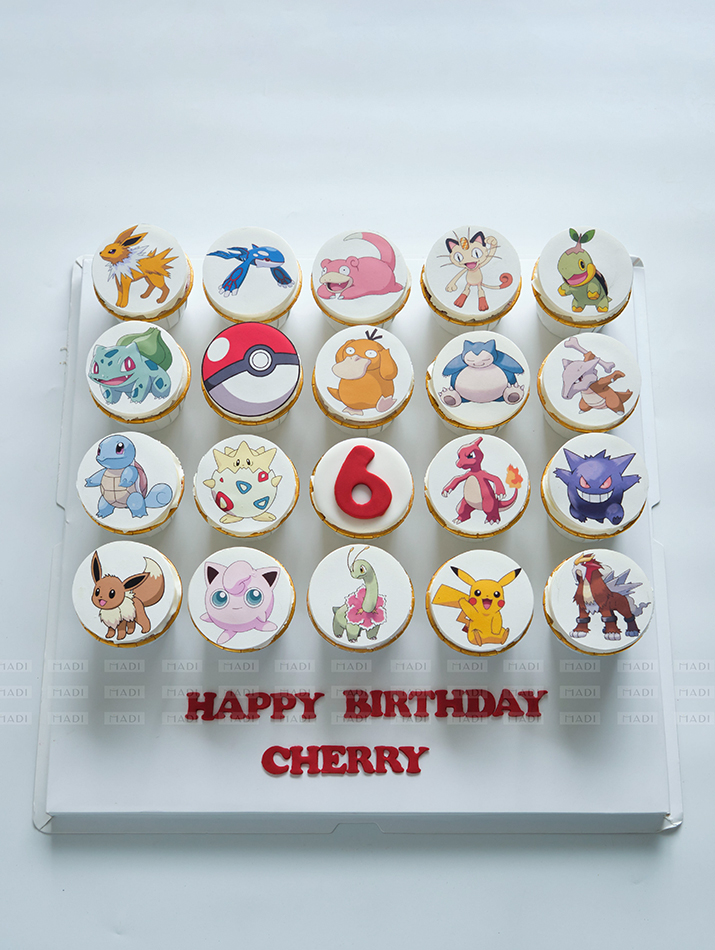 Cupcakes – paper printed Pikachu