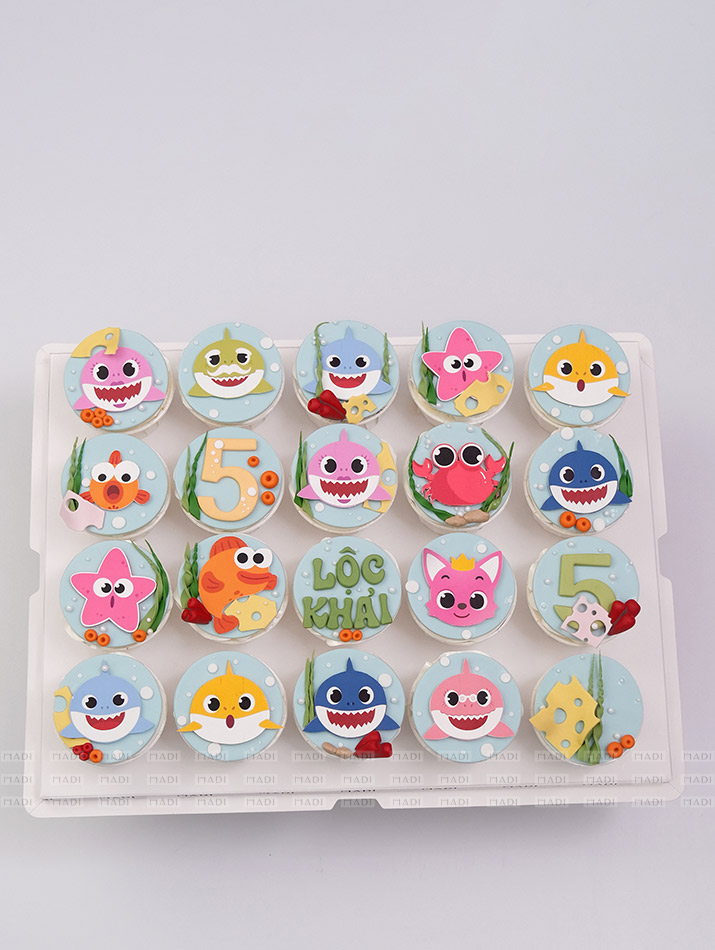 Cupcakes 2D Baby Shark