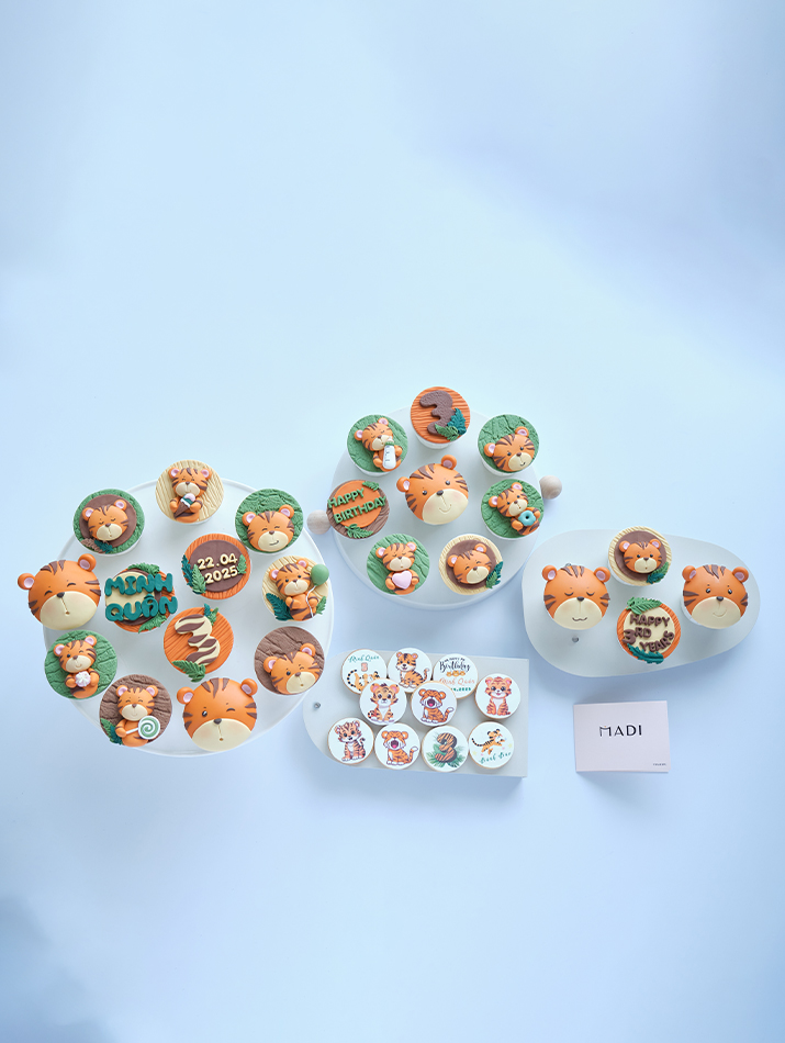 Cupcakes 2D Hổ con