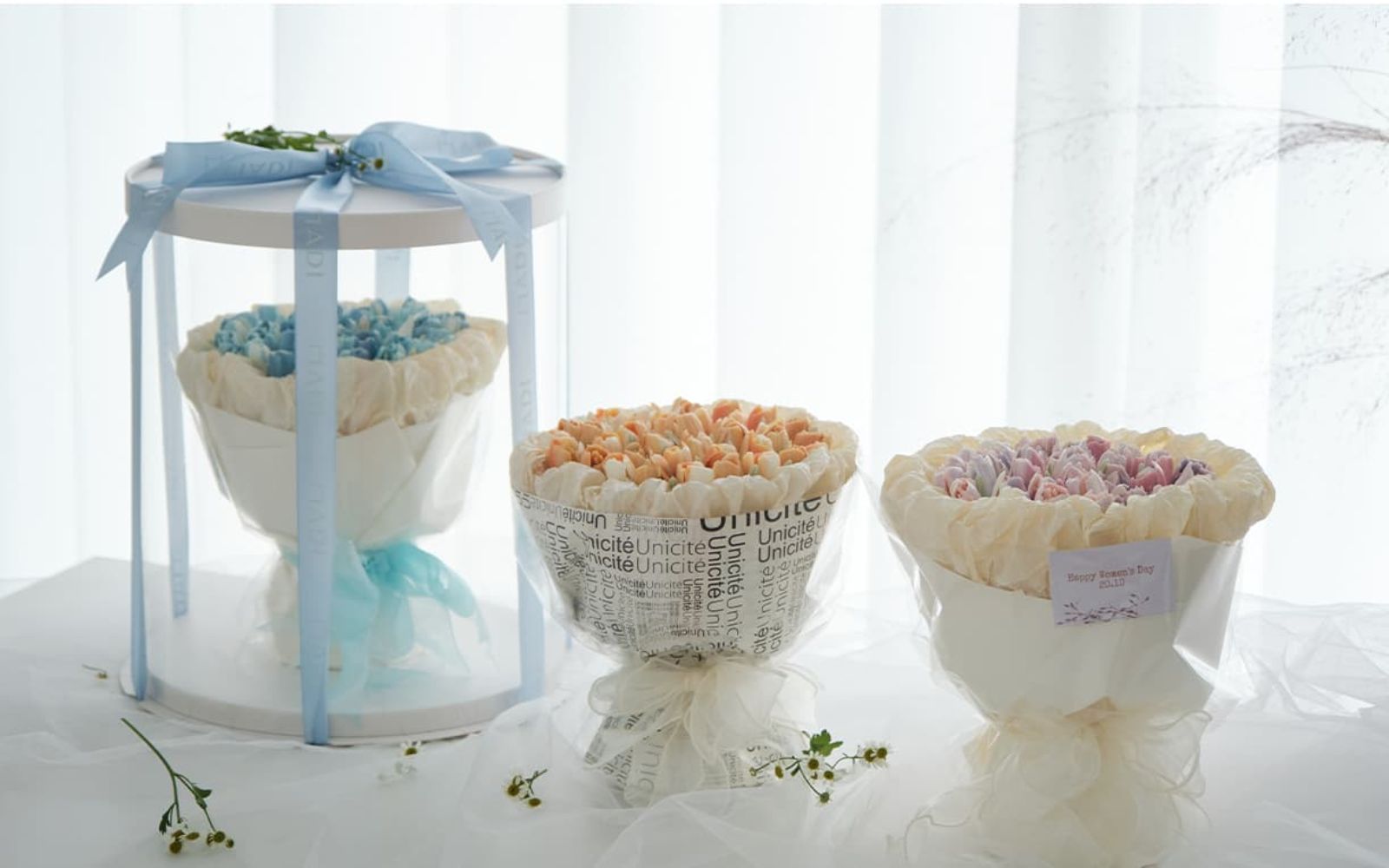 Bộ sưu tập bánh kem 20/10 với thiết kế ấn tượng, tinh tế như một tác phẩm nghệ thuật dành tặng phái đẹp