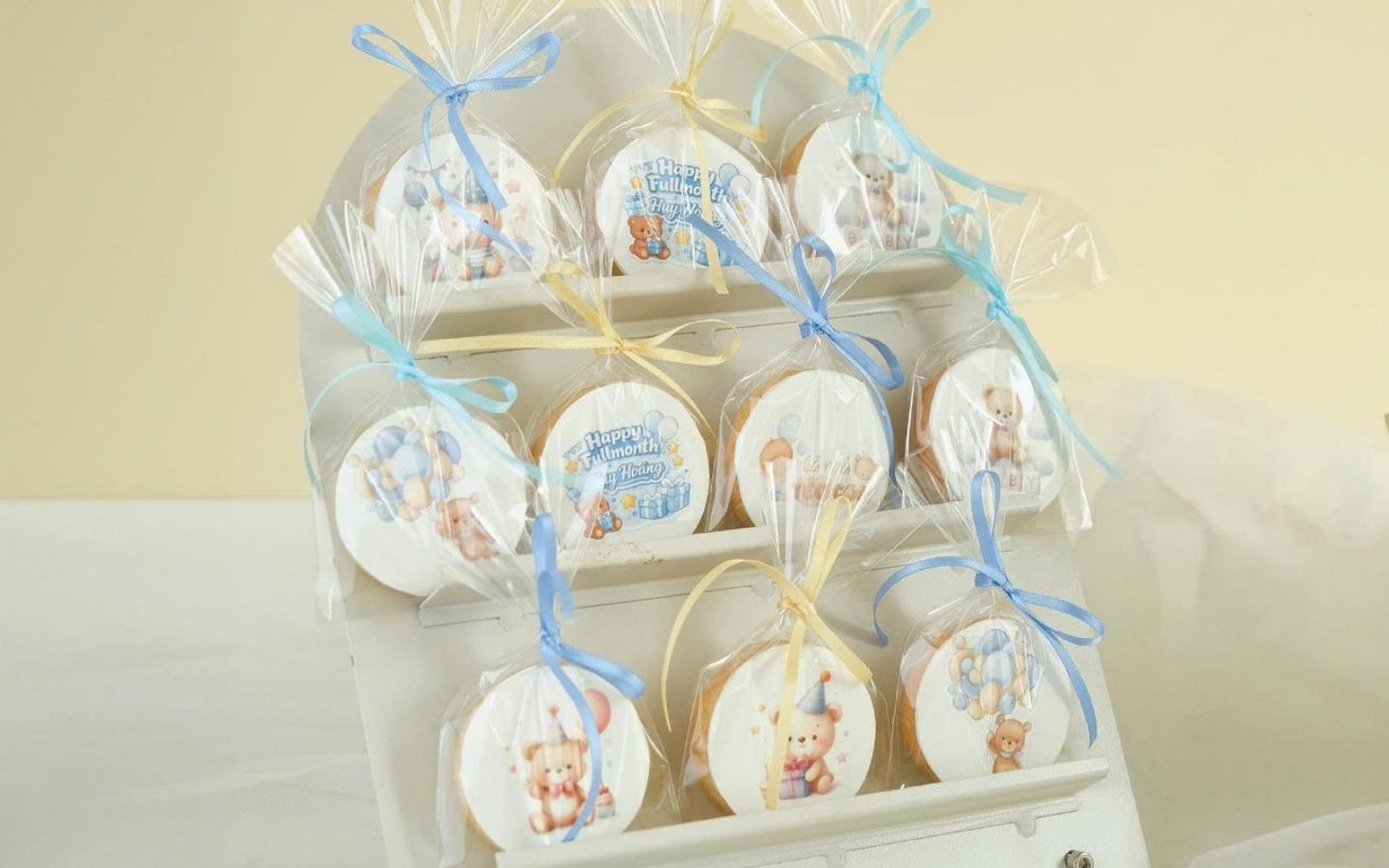 Cookie xinh xắn cho tiệc đầy tháng ấm áp, tạo điểm nhấn đáng nhớ cùng bánh Biscuit và Cookie