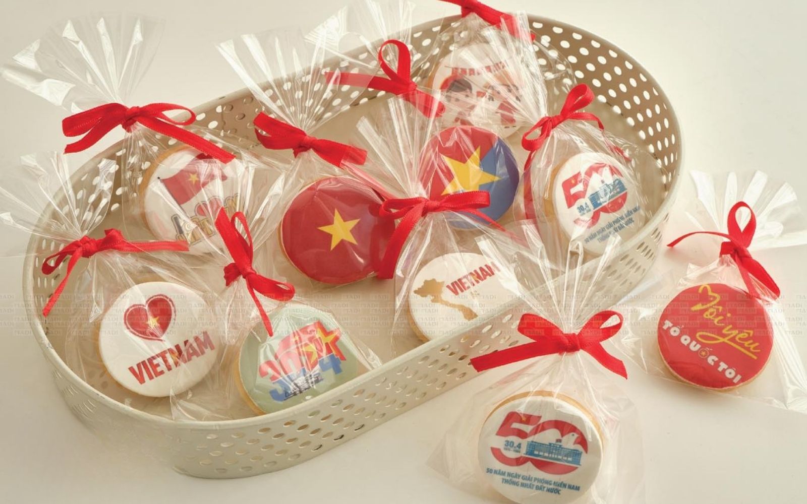 Set bánh Cookie chủ đề Việt Nam, gợi sắc màu quen thuộc trong bộ bánh Biscuit và Cookie đầy cảm xúc