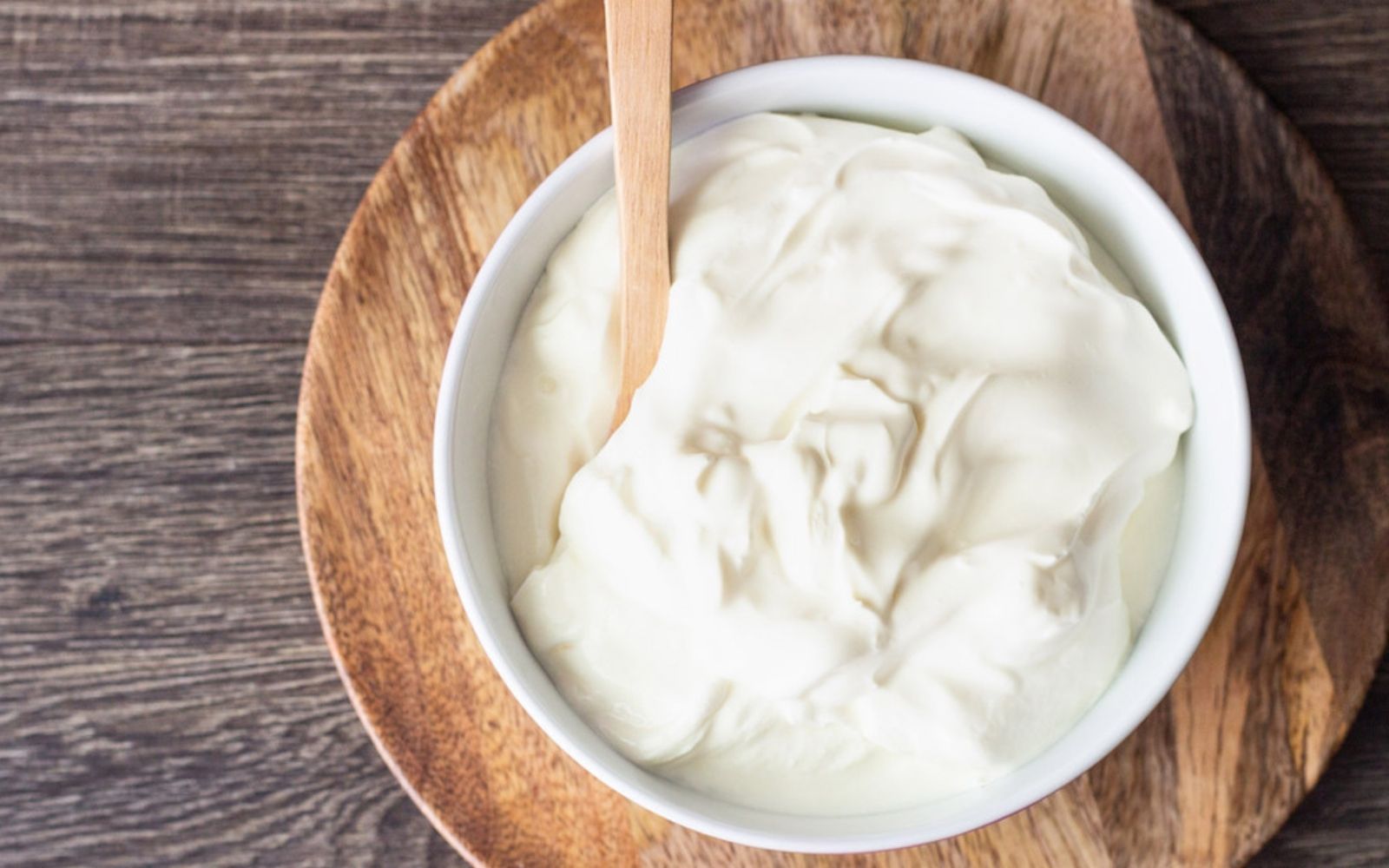 Whipping Cream nổi bật với vị béo ngậy tự nhiên cùng kết cấu mềm mịn, nhẹ và dễ tan trong miệng