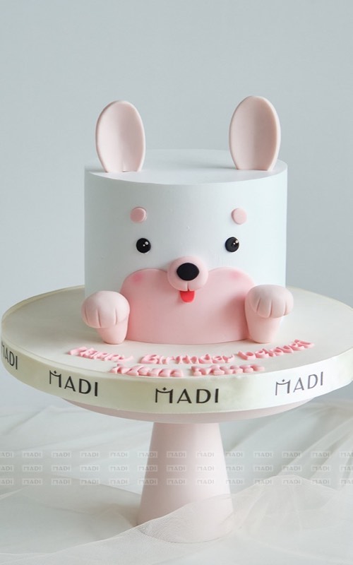 Bánh kem đầy tháng cỡ gọn 14cm tạo hình cún con tại Tiệm Bánh MaDi