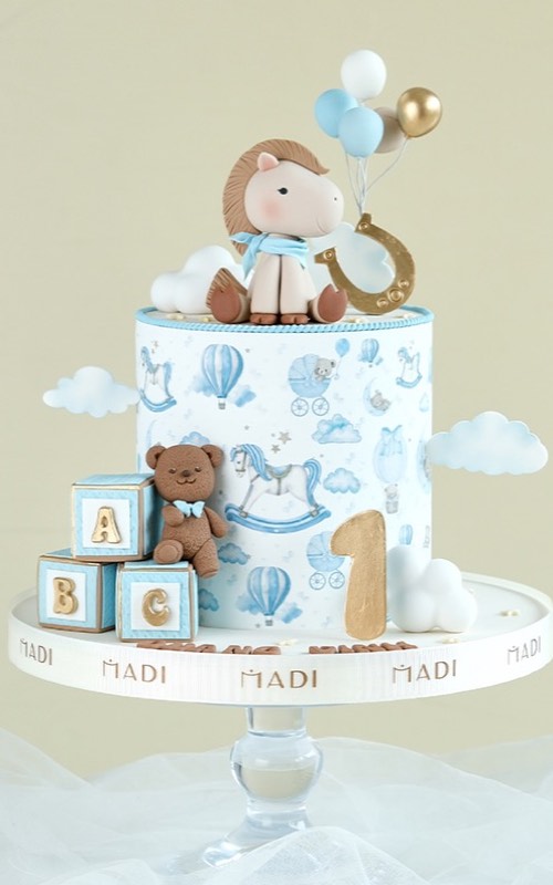 Bánh kem đầy tháng bé tuổi Ngọ tông xanh pastel size 16cm tại MaDi